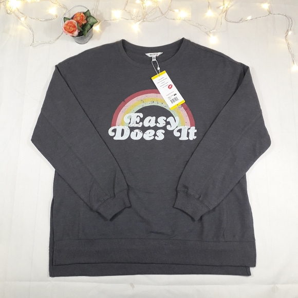 Wildfox | easy does it logo distressed graphic grey sweatshirt | Medium - Picture 9 of 13